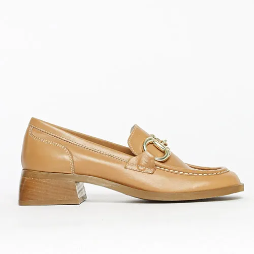 BUKELA Alva Loafers Camel