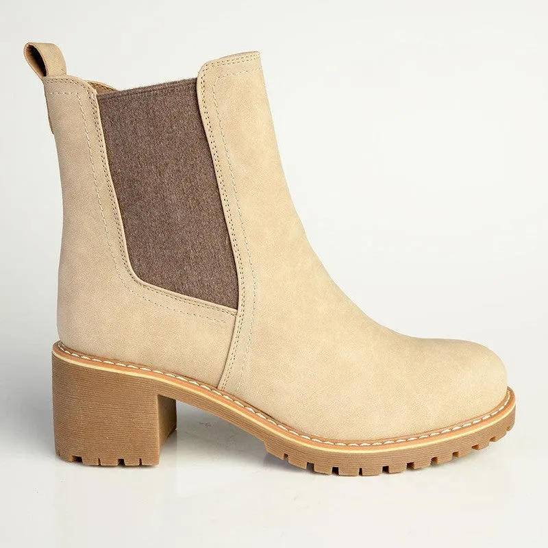 Soft Style by Hush Puppies Jimi Contrast Ankle Boot - Stone